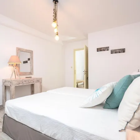 Βίλα Aerides Agios Arsenios