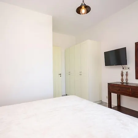 Aerides וילה Agios Arsenios