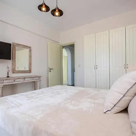 Aerides וילה Agios Arsenios