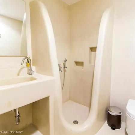 Aerides * Agios Arsenios