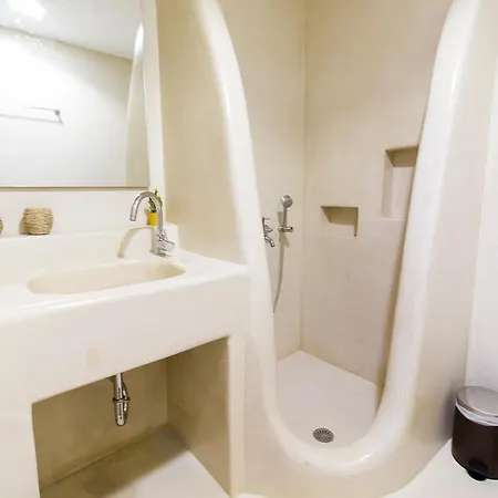 Aerides * Agios Arsenios