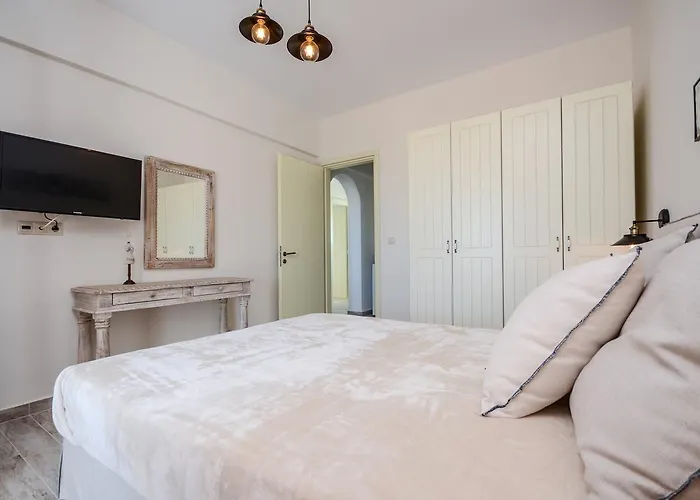 Aerides Villa Agios Arsenios